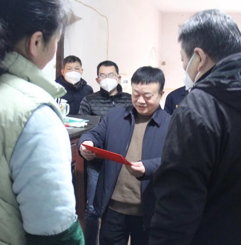 ��һ��ο���ⰺ4-�����ս���ʵ,Ŭ���ɾ�δ��!�ɷ����⵳Ա (1).jpg