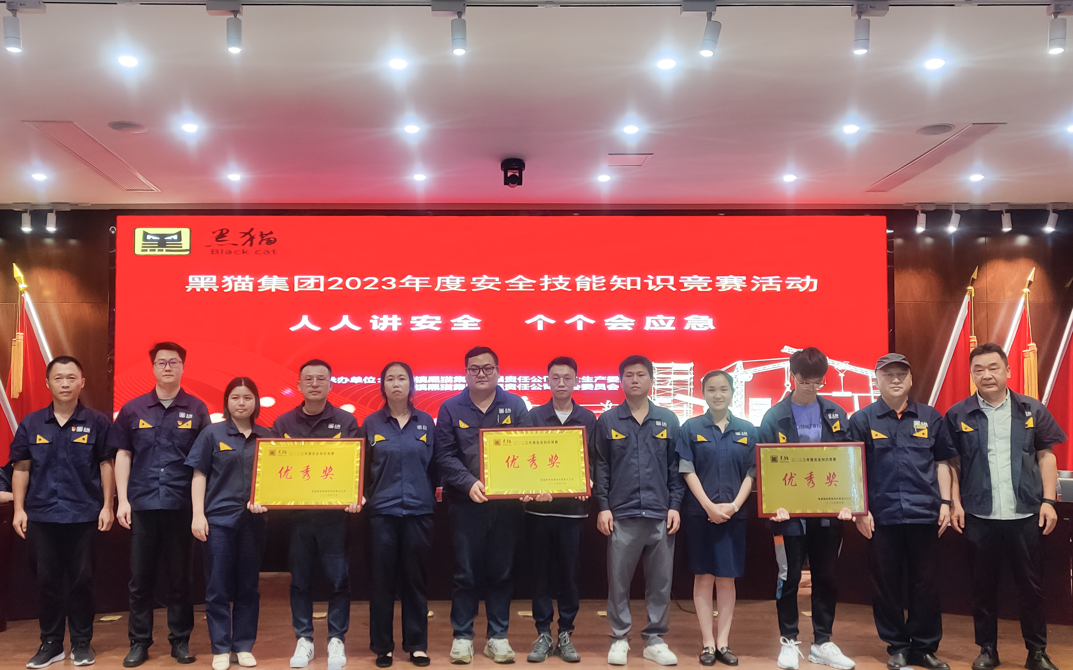 b1816dbafffc6190c5a75d69805f19a.jpg b1816dbafffc6190c5a75d69805f19a.jpg