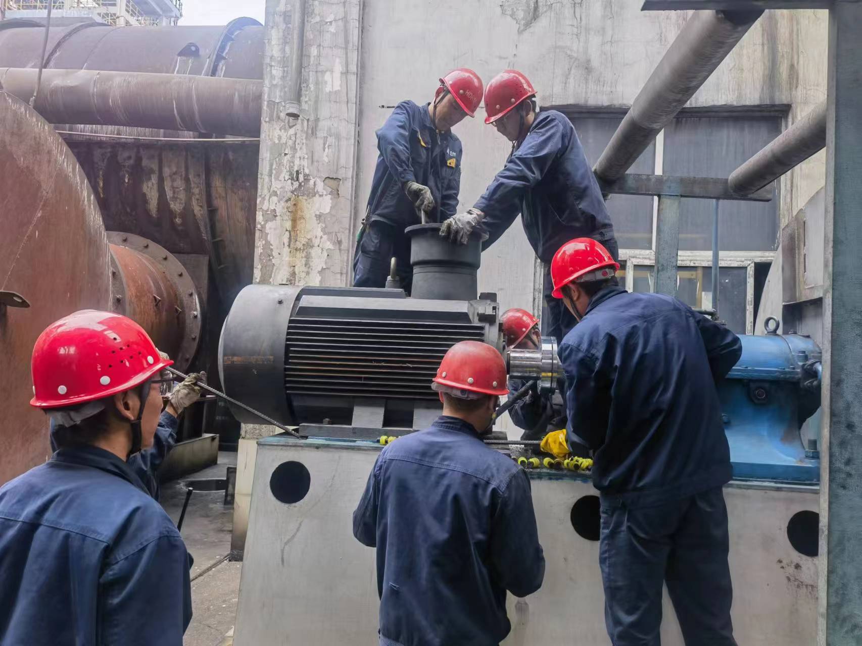 ÏÖ³¡Ä¥Á·.jpg ÏÖ³¡Ä¥Á·.jpg