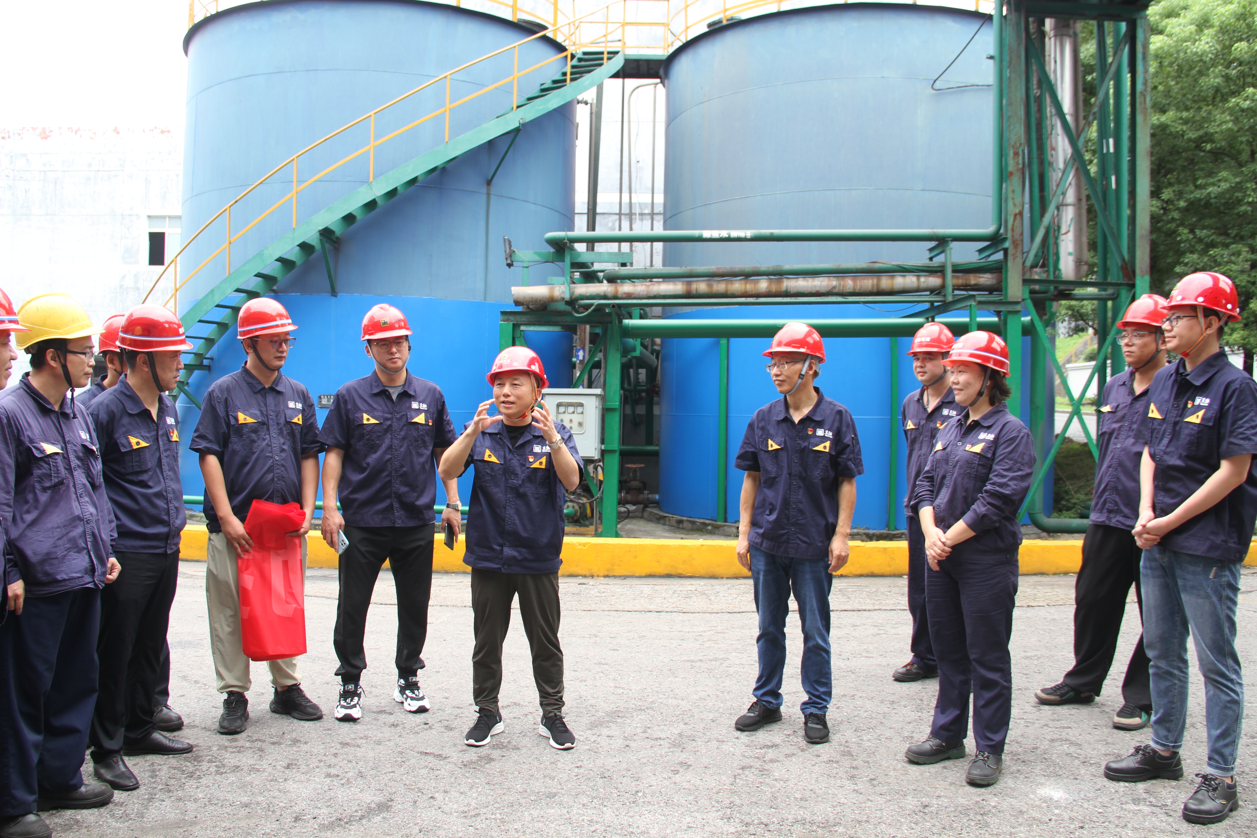 ������Դ��˾�����ⰺ4-�����ս���ʵ,Ŭ���ɾ�δ��!������������ʵѵ���ؽ�����ʽ (2).JPG