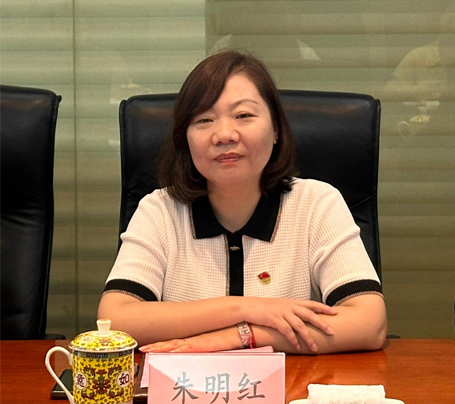 ÖìÃ÷ºìÕÕÆ¬.jpg ÖìÃ÷ºìÕÕÆ¬.jpg