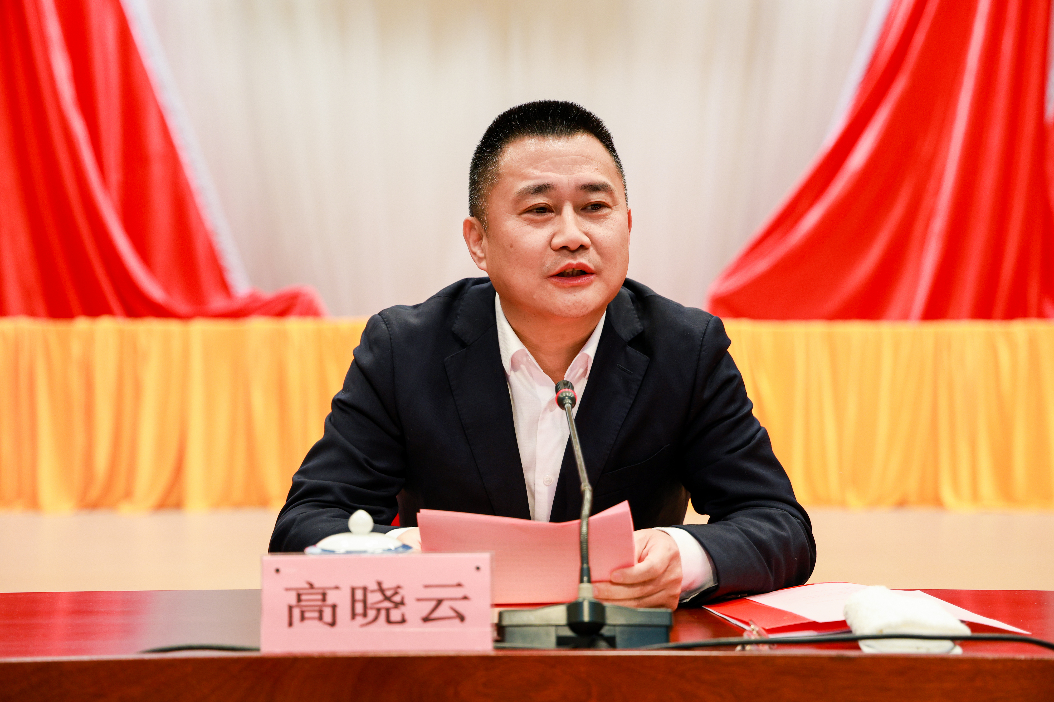 ¸ßÏþÔÆ½²»°.jpg ¸ßÏþÔÆ½²»°.jpg